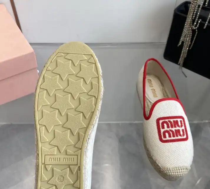 hype Miu Miu Slippers