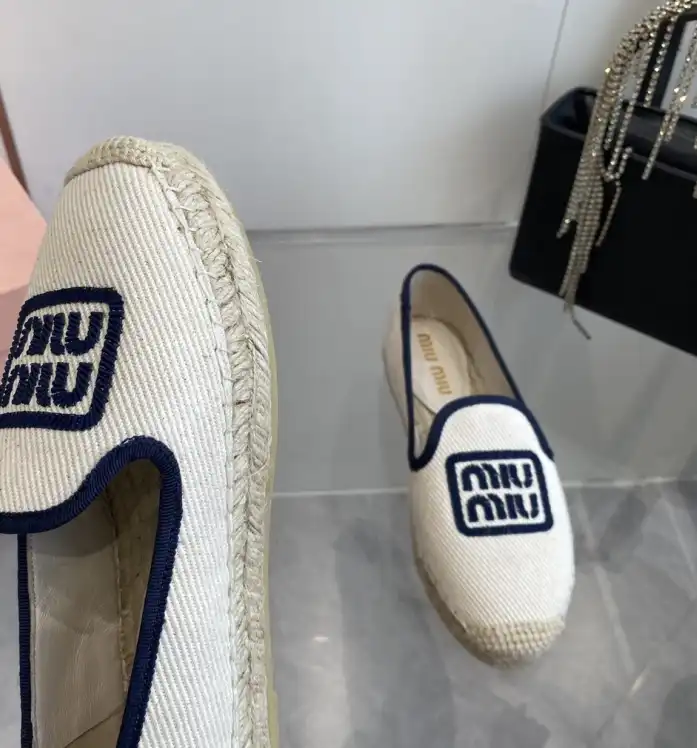 hype Miu Miu Slippers