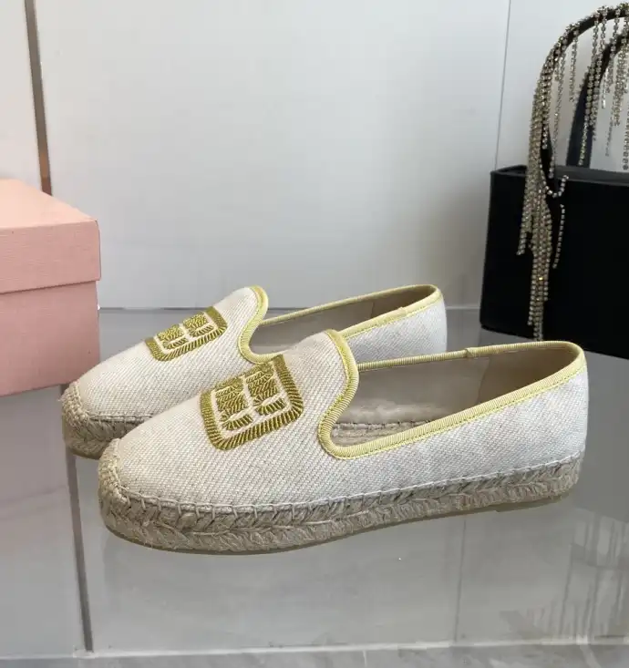 hype Miu Miu Slippers