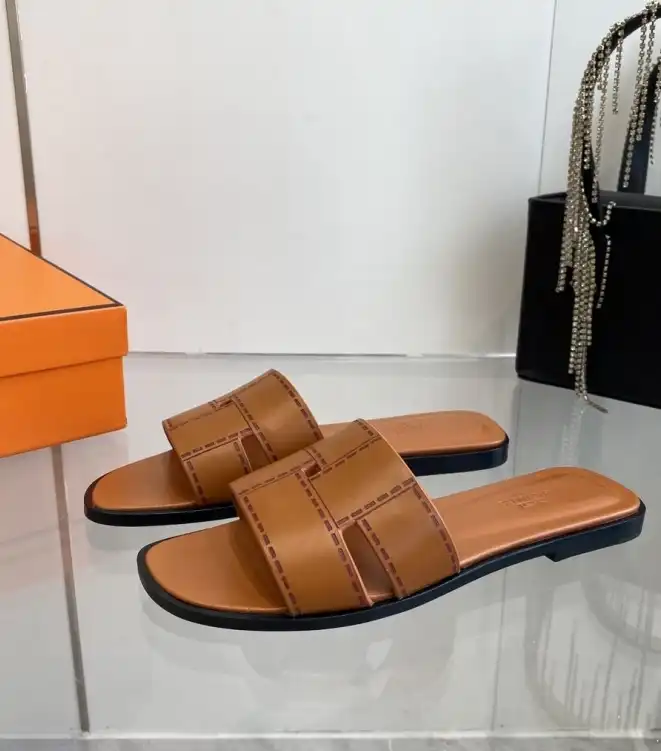 hype Hermes Slippers