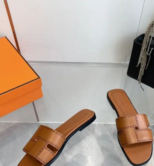 hype Hermes Slippers