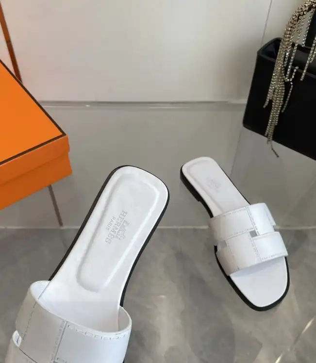 hype Hermes Slippers