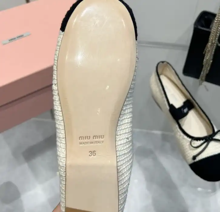 hype Miu Miu Slippers