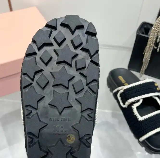 hype Miu Miu Slippers