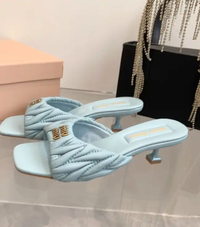 hype Miu Miu Slippers