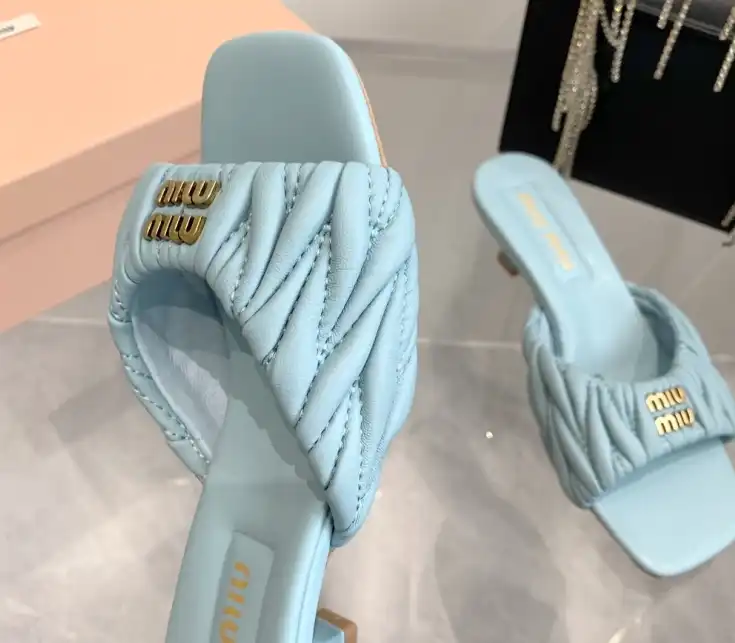 hype Miu Miu Slippers