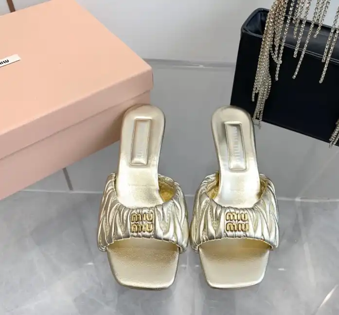 hype Miu Miu Slippers