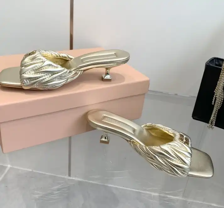 hype Miu Miu Slippers