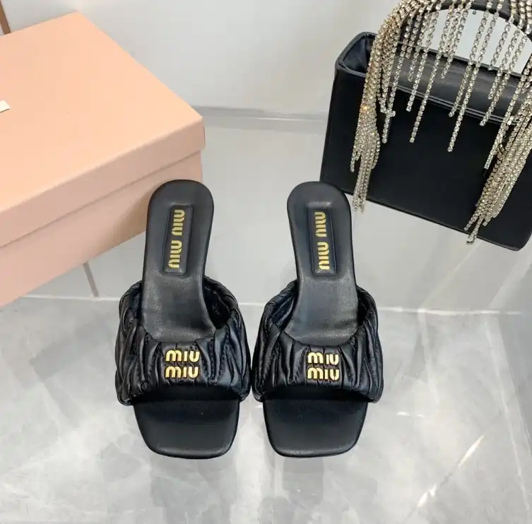 hype Miu Miu Slippers