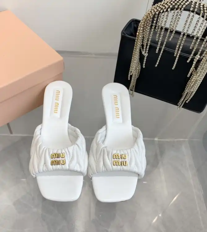 hype Miu Miu Slippers