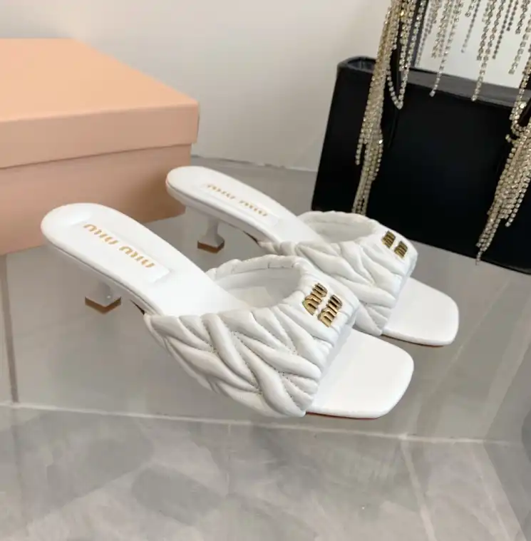 hype Miu Miu Slippers