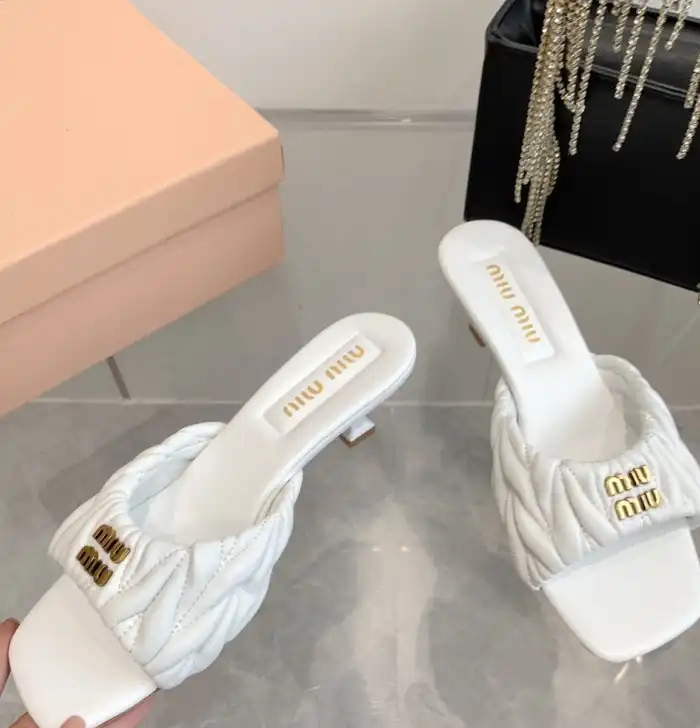 hype Miu Miu Slippers