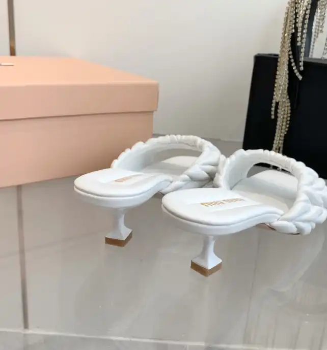 hype Miu Miu Slippers