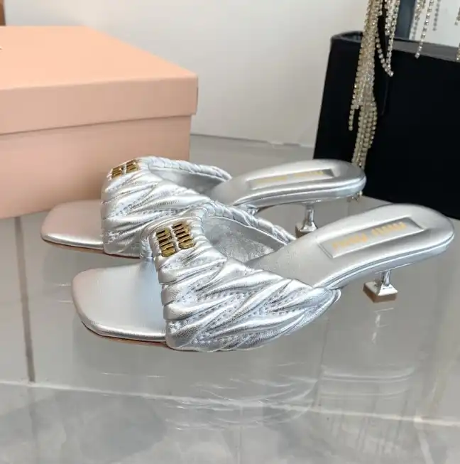 hype Miu Miu Slippers