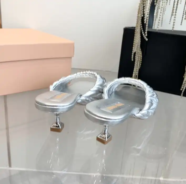 hype Miu Miu Slippers