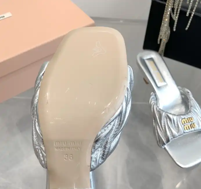 hype Miu Miu Slippers