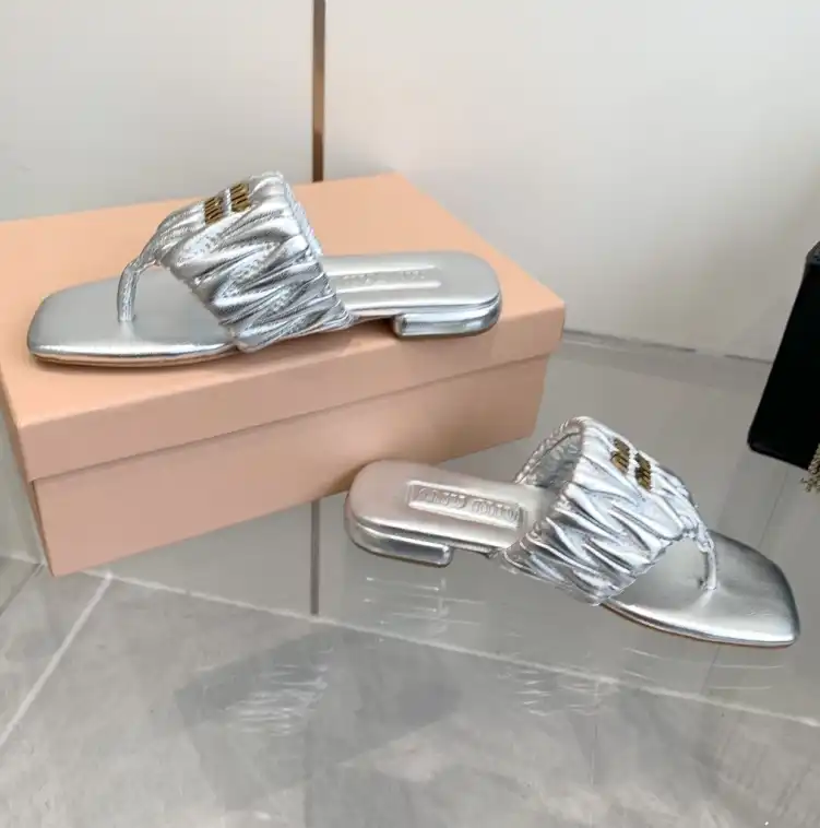 hype Miu Miu Slippers