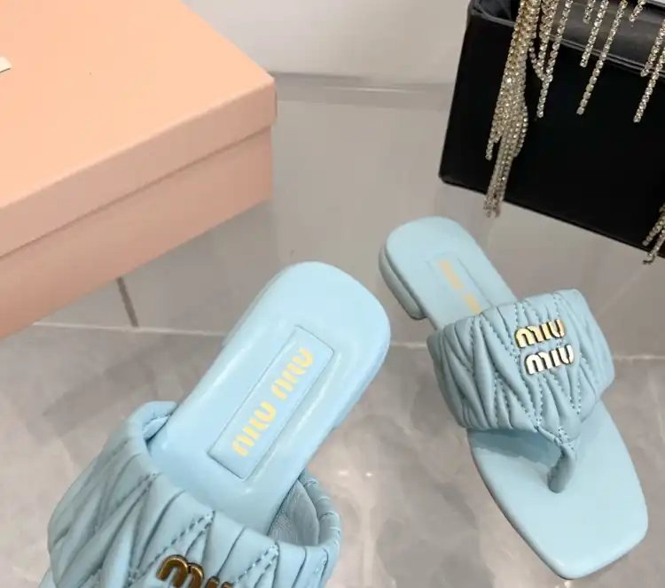 hype Miu Miu Slippers