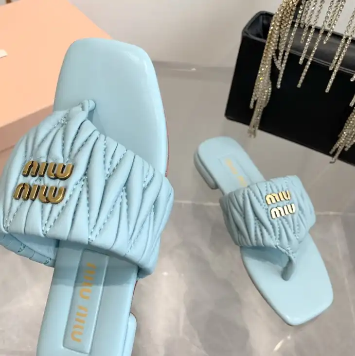 hype Miu Miu Slippers