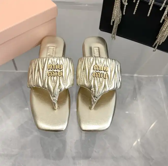 hype Miu Miu Slippers