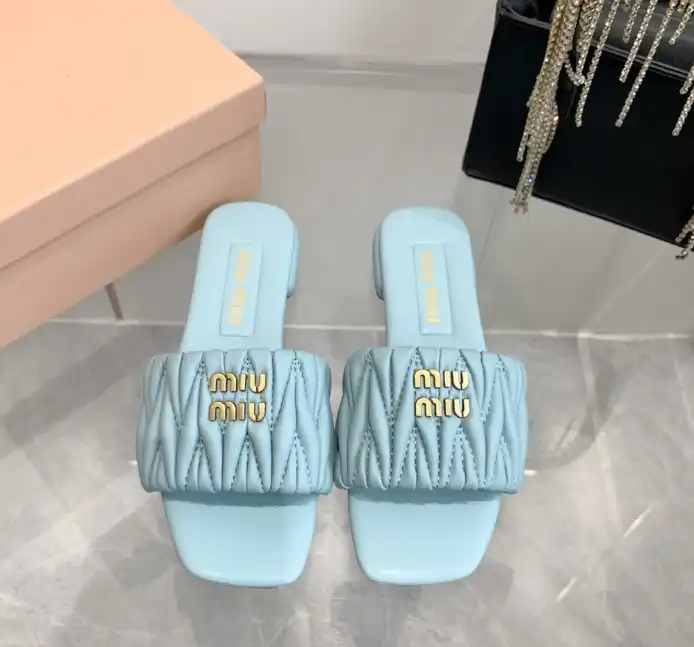 hype Miu Miu Slippers