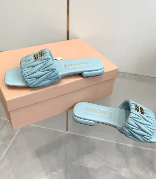 hype Miu Miu Slippers