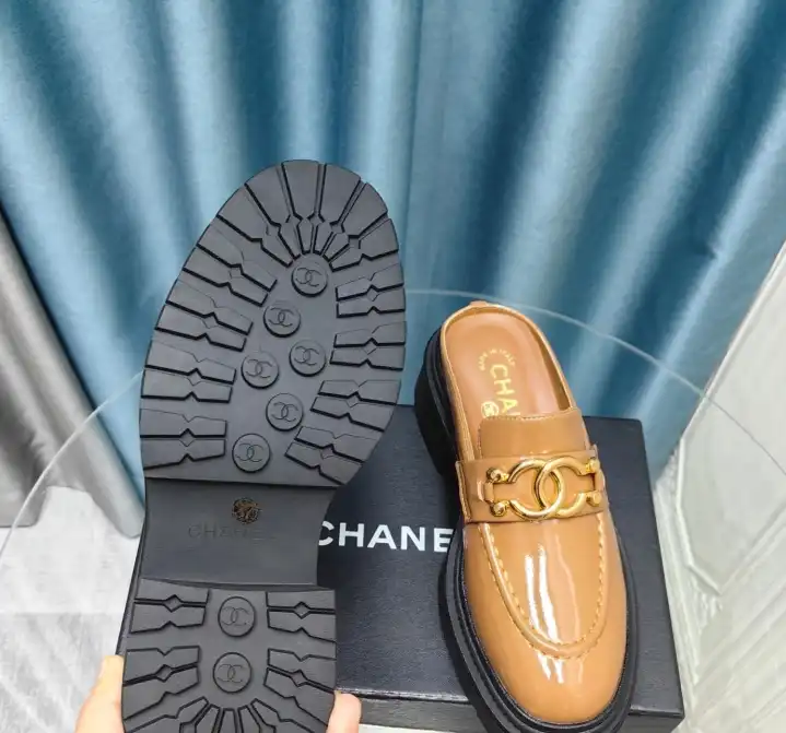 hype Chanel Slippers