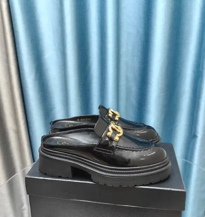 hype Chanel Slippers