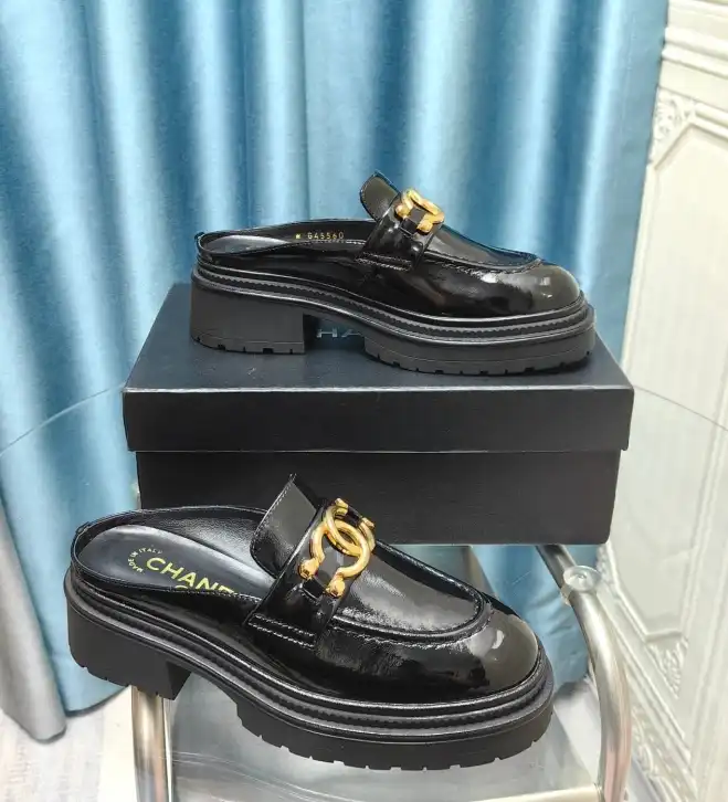 hype Chanel Slippers