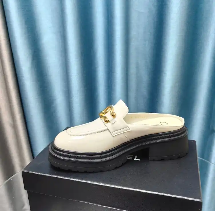 hype Chanel Slippers