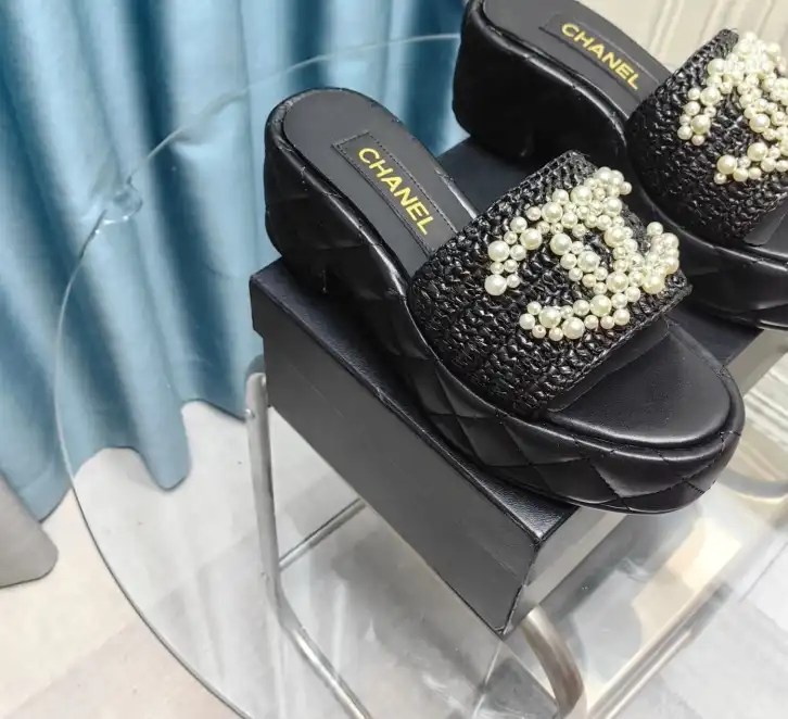 hype Chanel Slippers