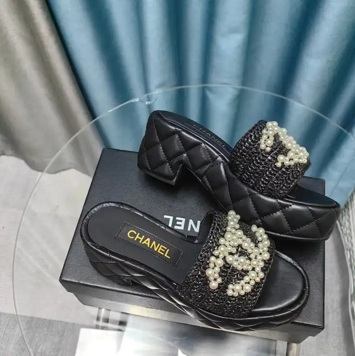 hype Chanel Slippers