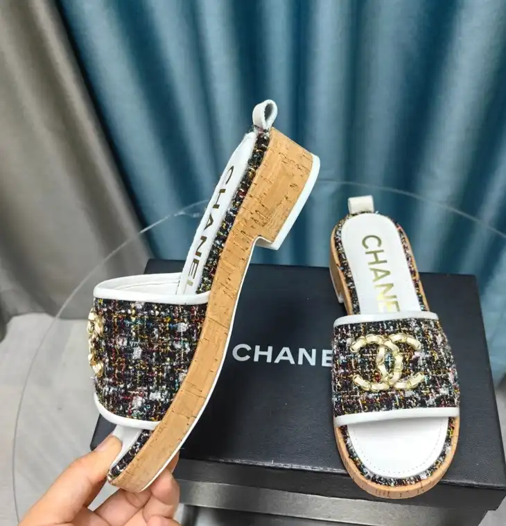 hype Chanel Slippers