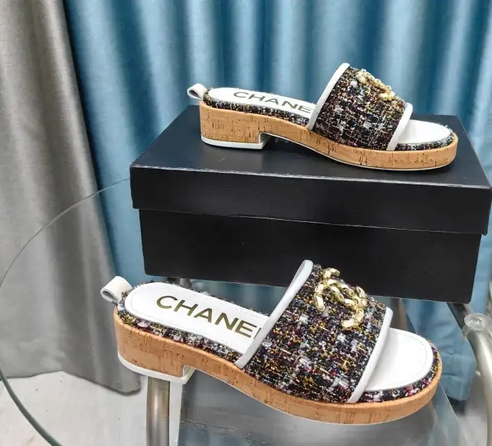 hype Chanel Slippers