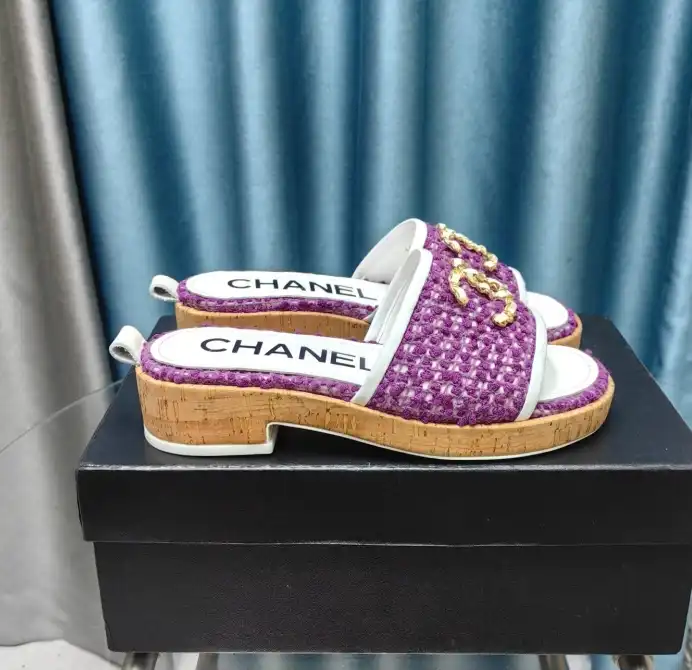 hype Chanel Slippers