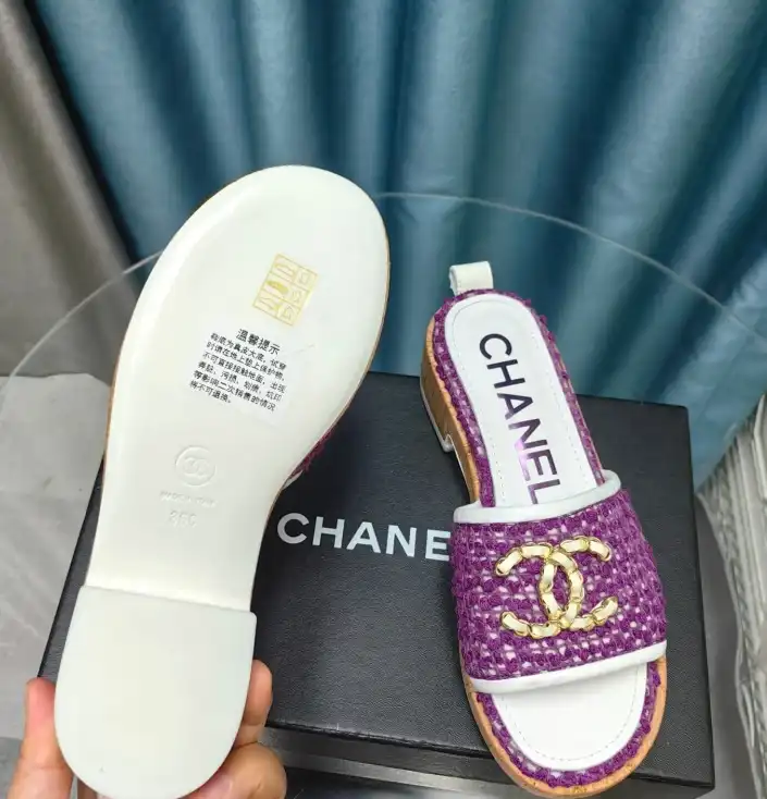 hype Chanel Slippers