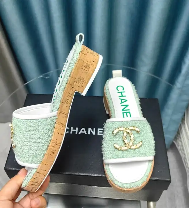 hype Chanel Slippers