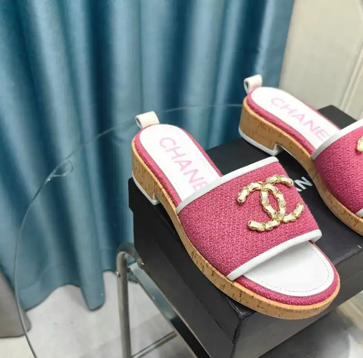 hype Chanel Slippers