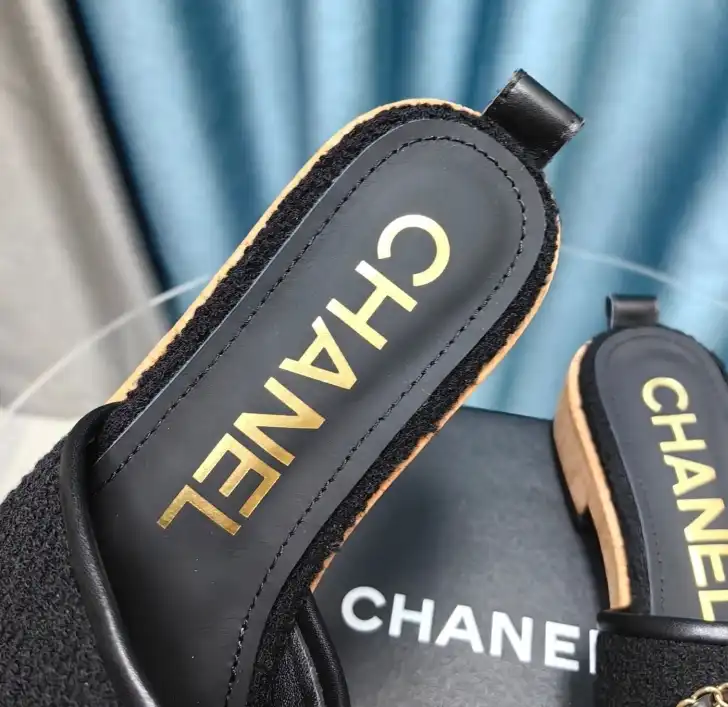 hype Chanel Slippers