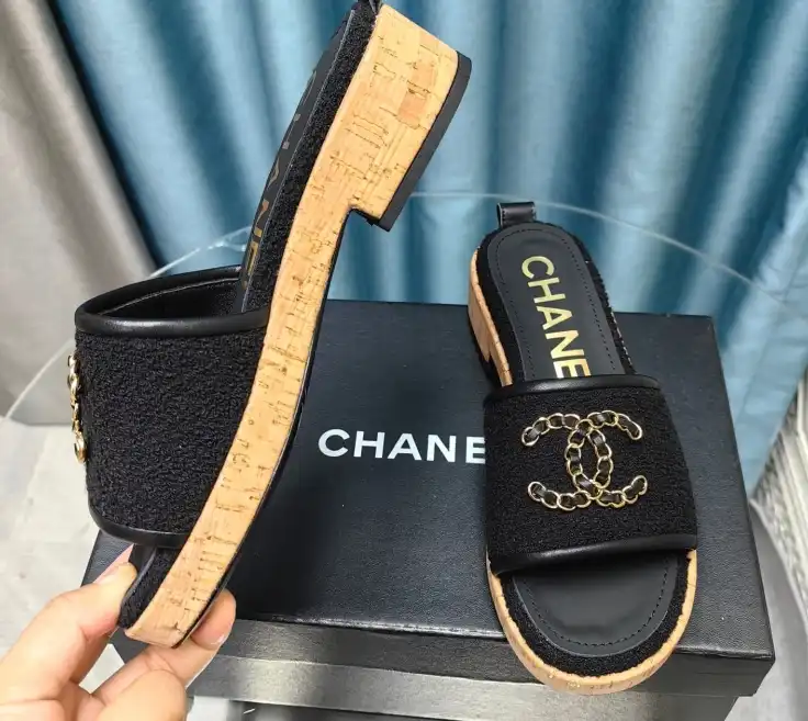 hype Chanel Slippers