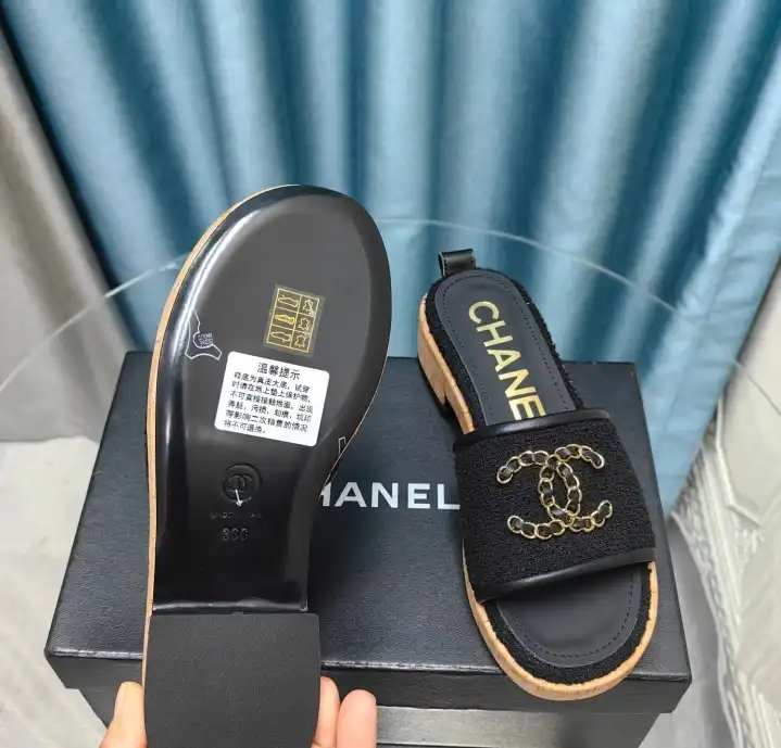 hype Chanel Slippers