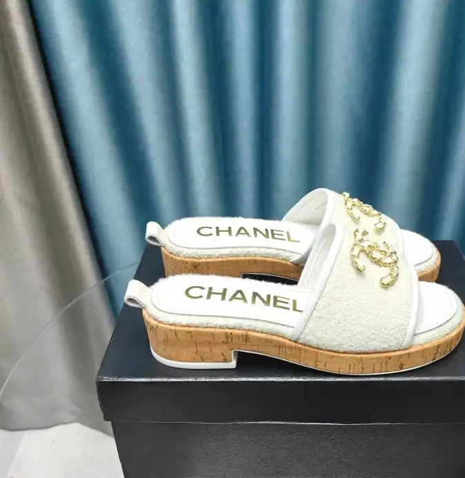 hype Chanel Slippers