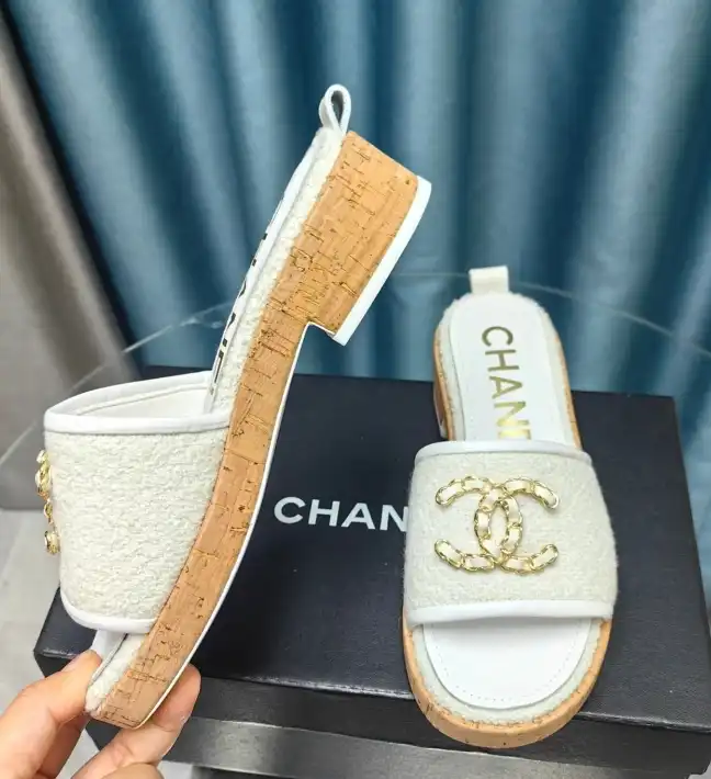 hype Chanel Slippers