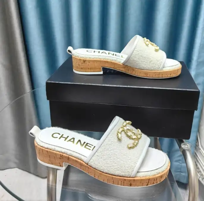 hype Chanel Slippers