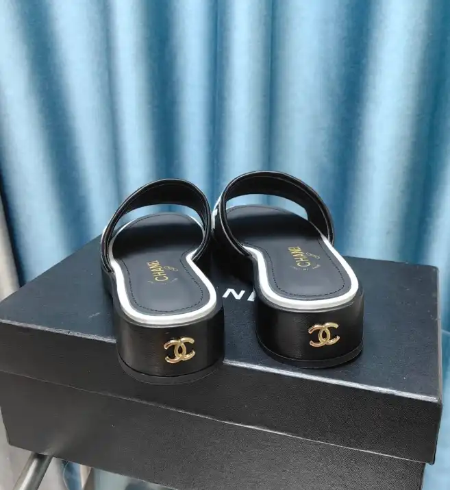 hype Chanel Slippers