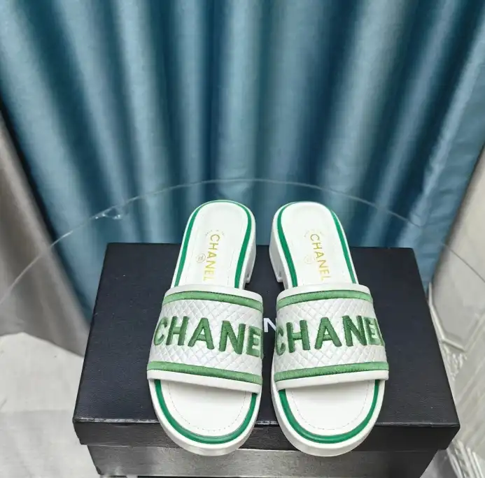 hype Chanel Slippers