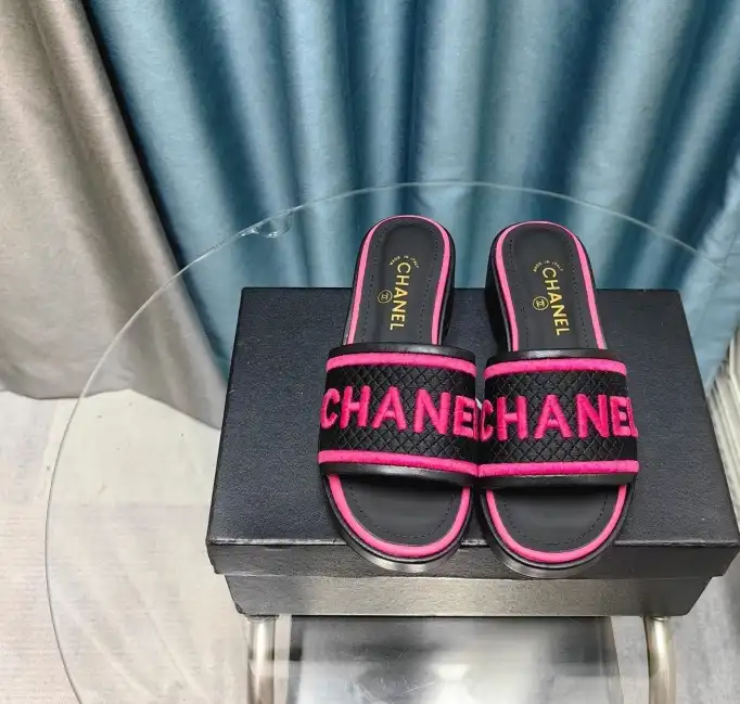 hype Chanel Slippers