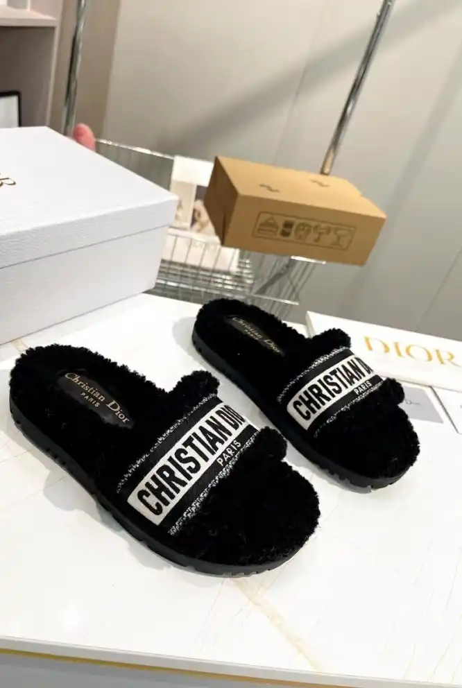 hype Christian Dior Slippers