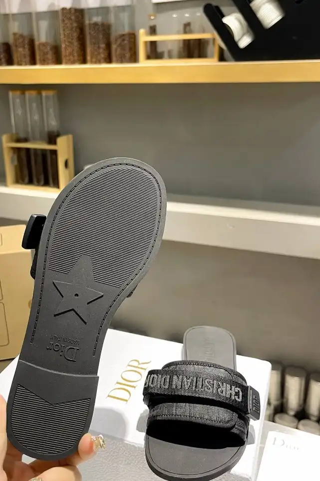 hype Christian Dior Slippers