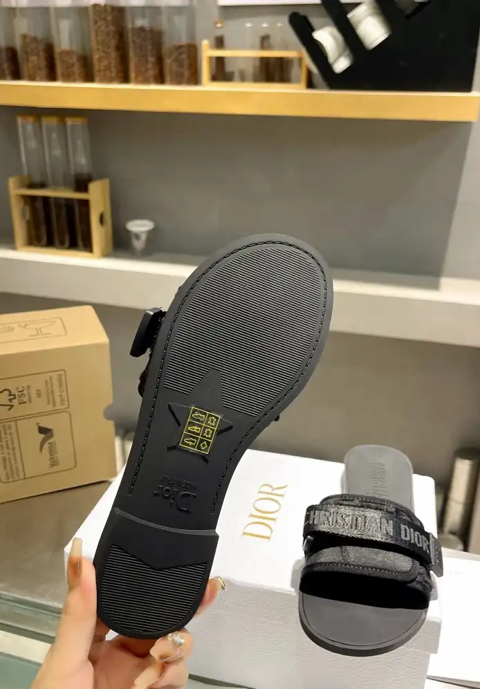 hype Christian Dior Slippers